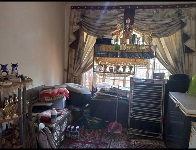 4 BEDROOM HOUSE FOR SALE IN RAISETHORPE